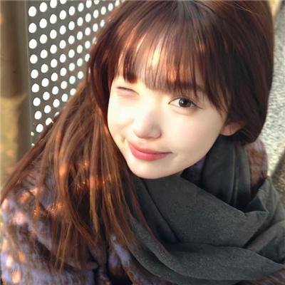 怀了帝国继承人后，被全帝国团宠